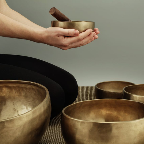 Sound Bath x Reiki Healing – Henry Phua & Svetlana Rao